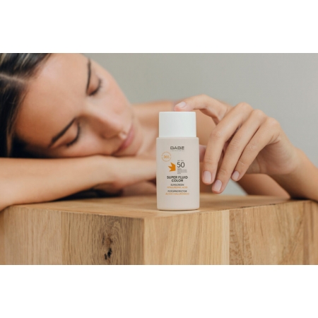BABE SUPER FLUID COLOR SPF50 50 ML