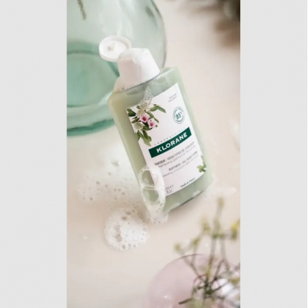 KLORANE CHAMPU A LA LECHE DE ALMENDRAS 400 ML